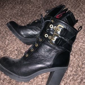 Guess ankle boots